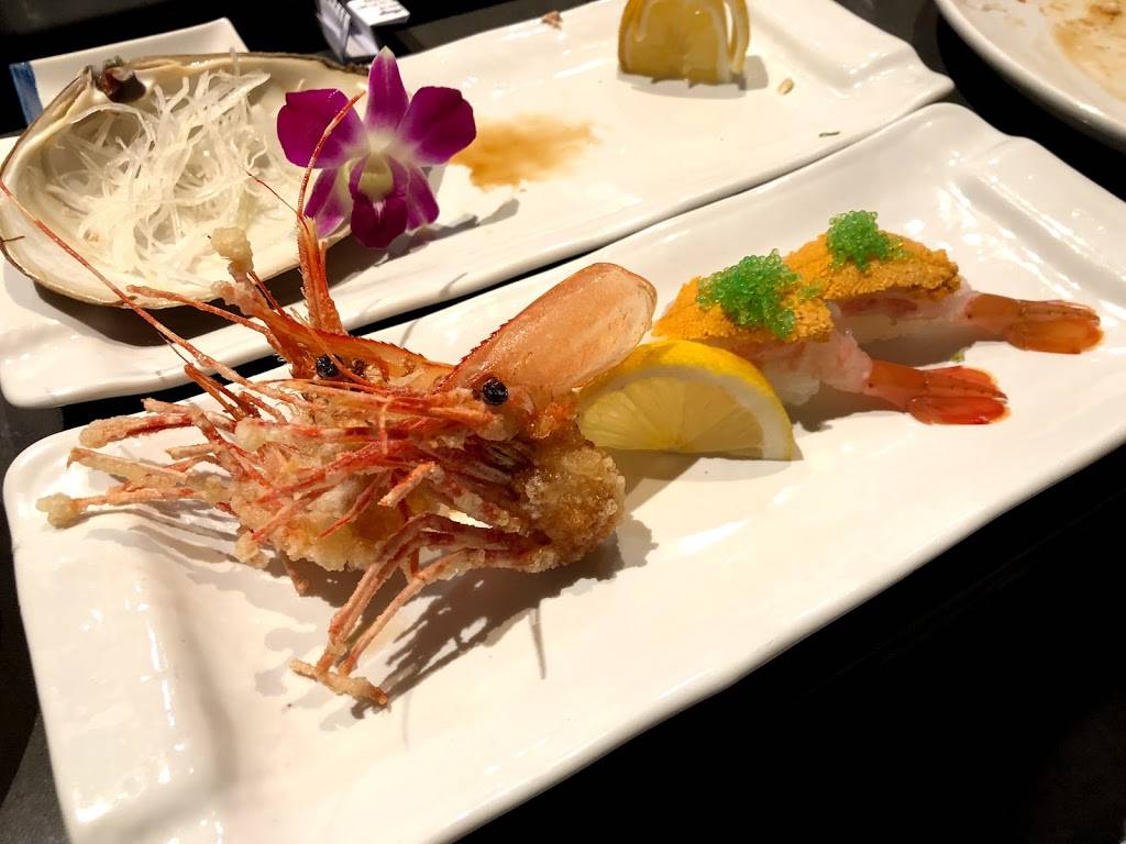 Tomodachi Restaurant | restaurant | 771 Wendy Dr, Newbury Park, CA 91320, USA | 8054998889 OR +1 805-499-8889