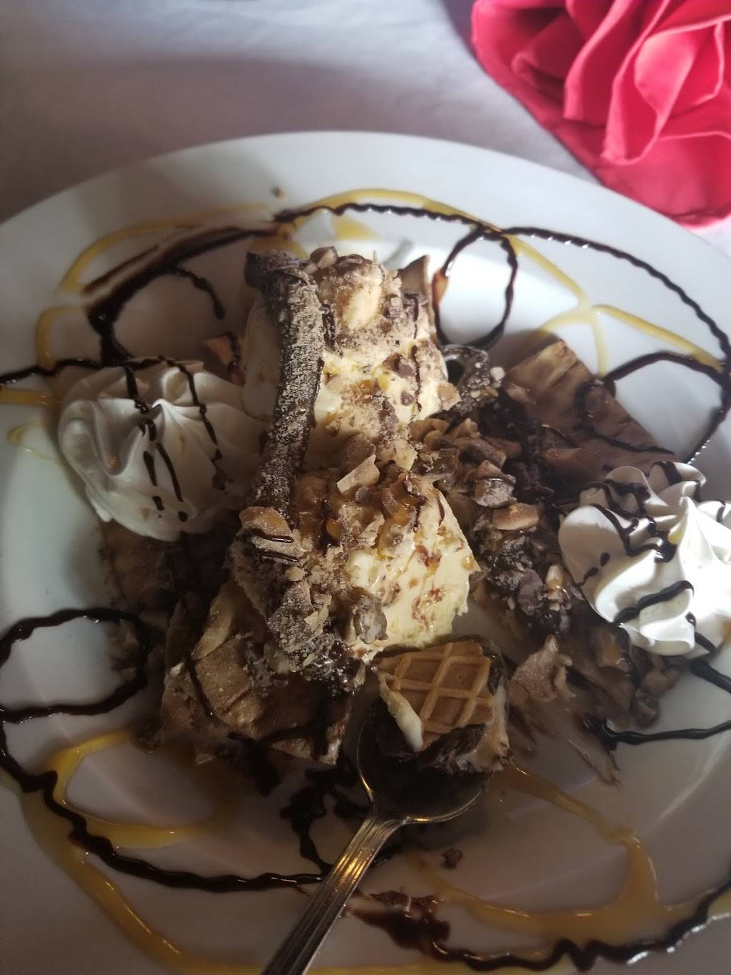 Tavern on the Rail | restaurant | 81 Tavern Rd, Mineral, VA 23117, USA | 5408727245 OR +1 540-872-7245