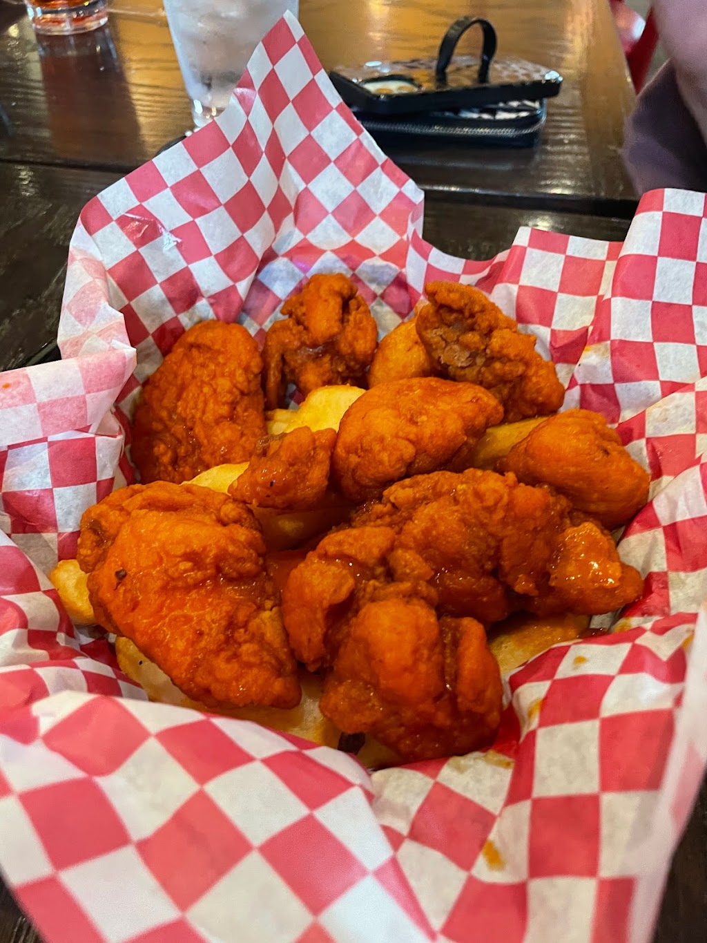 Red Robin Gourmet Burgers and Brews | restaurant | 20220 I-30, Benton, AR 72019, USA | 5016727590 OR +1 501-672-7590