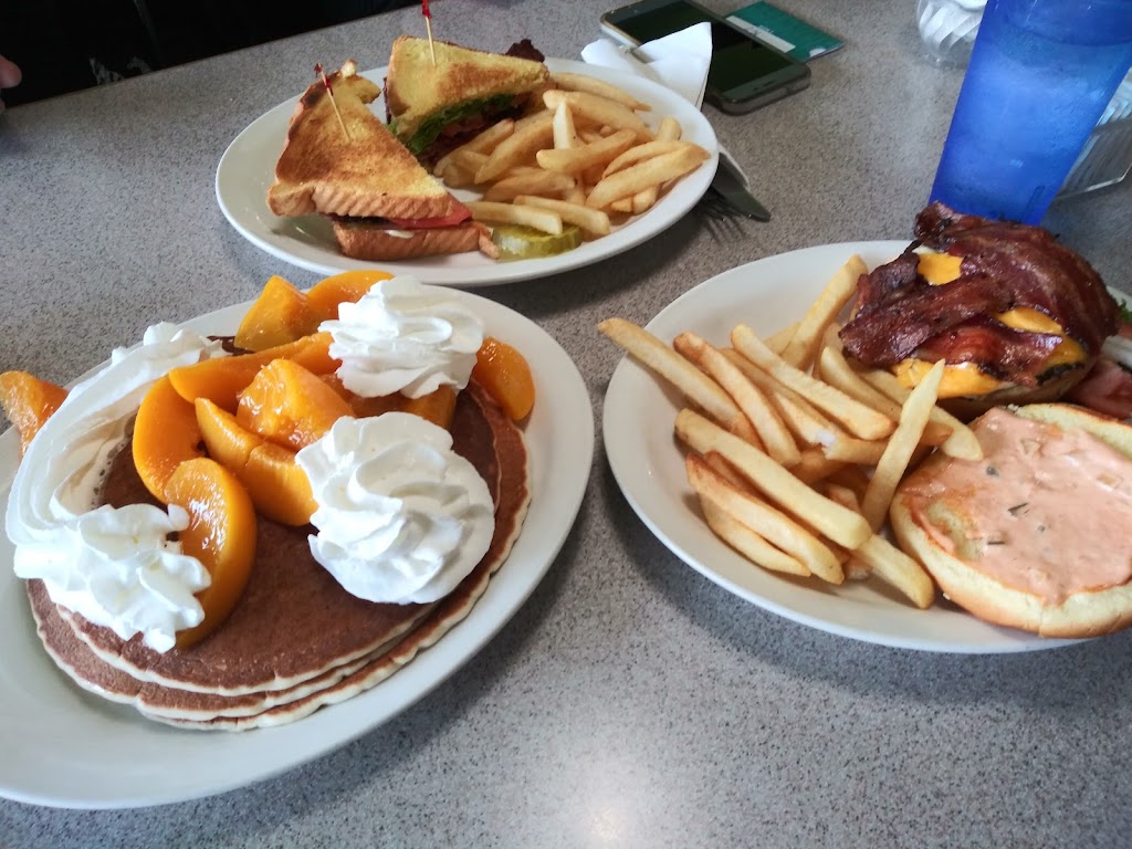 Bobs Cafe | restaurant | 1807 East, Kittelson Rd, Moses Lake, WA 98837, USA | 5097653211 OR +1 509-765-3211