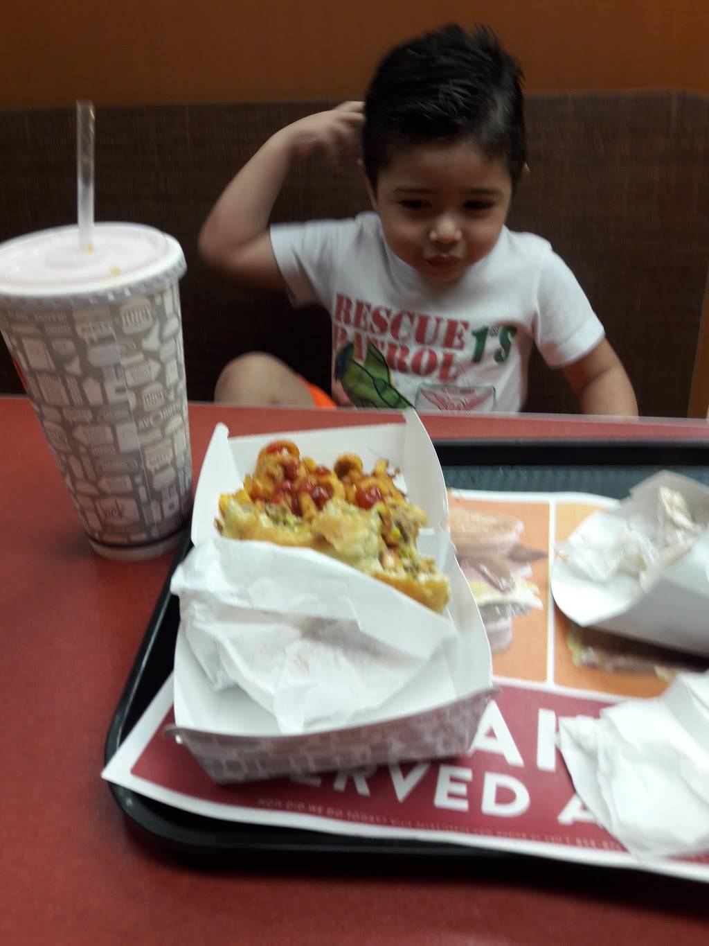 Jack in the Box | restaurant | 7940 Lyndon B Johnson Fwy, Dallas, TX 75251, USA | 9724048706 OR +1 972-404-8706