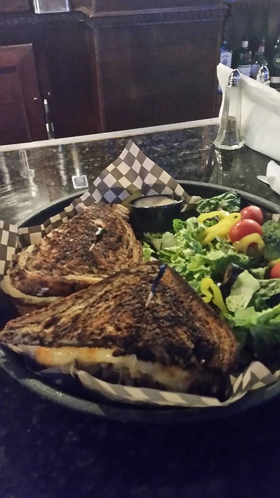 Extremes Sports Grill & Pizzeria | restaurant | 4156 Meridian St, Bellingham, WA 98226, USA | 3606477066 OR +1 360-647-7066