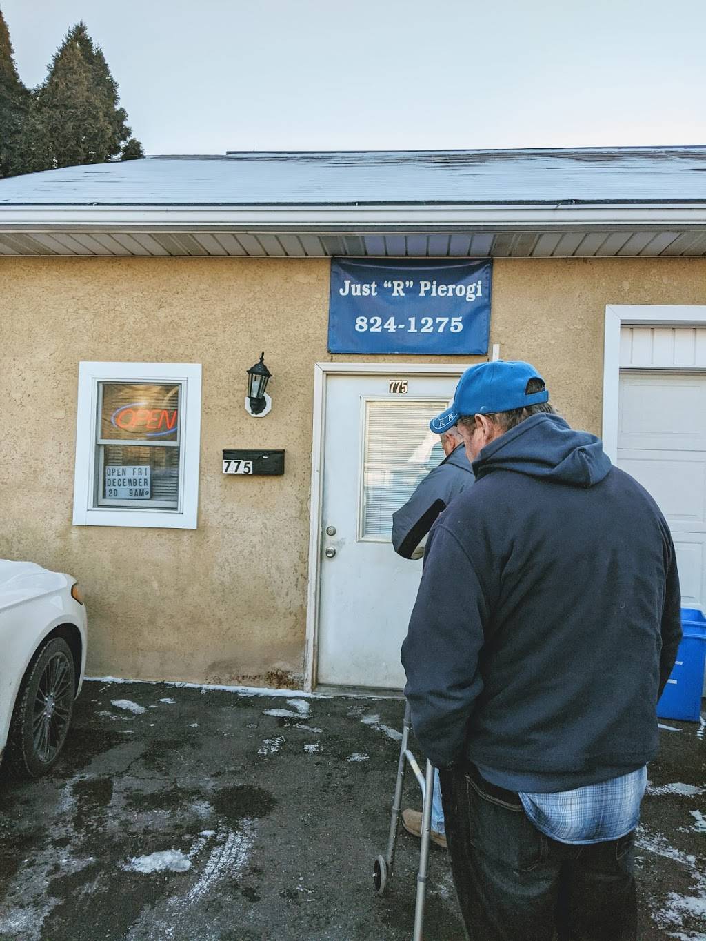 Just R Pierogies | restaurant | 783 Metcalf St, Wilkes-Barre Township, PA 18702, USA | 5708241275 OR +1 570-824-1275