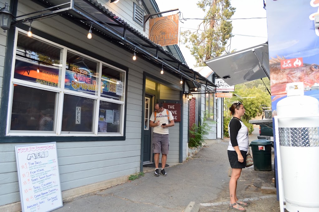 The Grove House | restaurant | 4993 5th St, Mariposa, CA 95338, USA | 2097429463 OR +1 209-742-9463