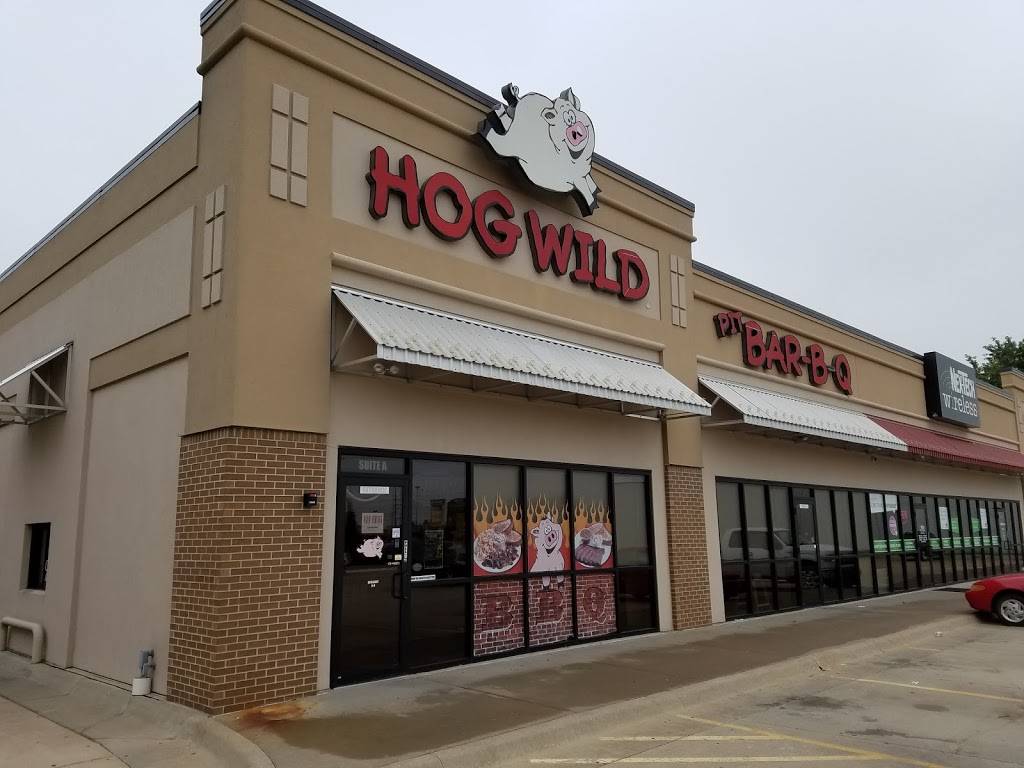 Hog Wild Pit Bar-B-Q | restaurant | 2525 Market Pl, Salina, KS 67401, USA | 7858252222 OR +1 785-825-2222