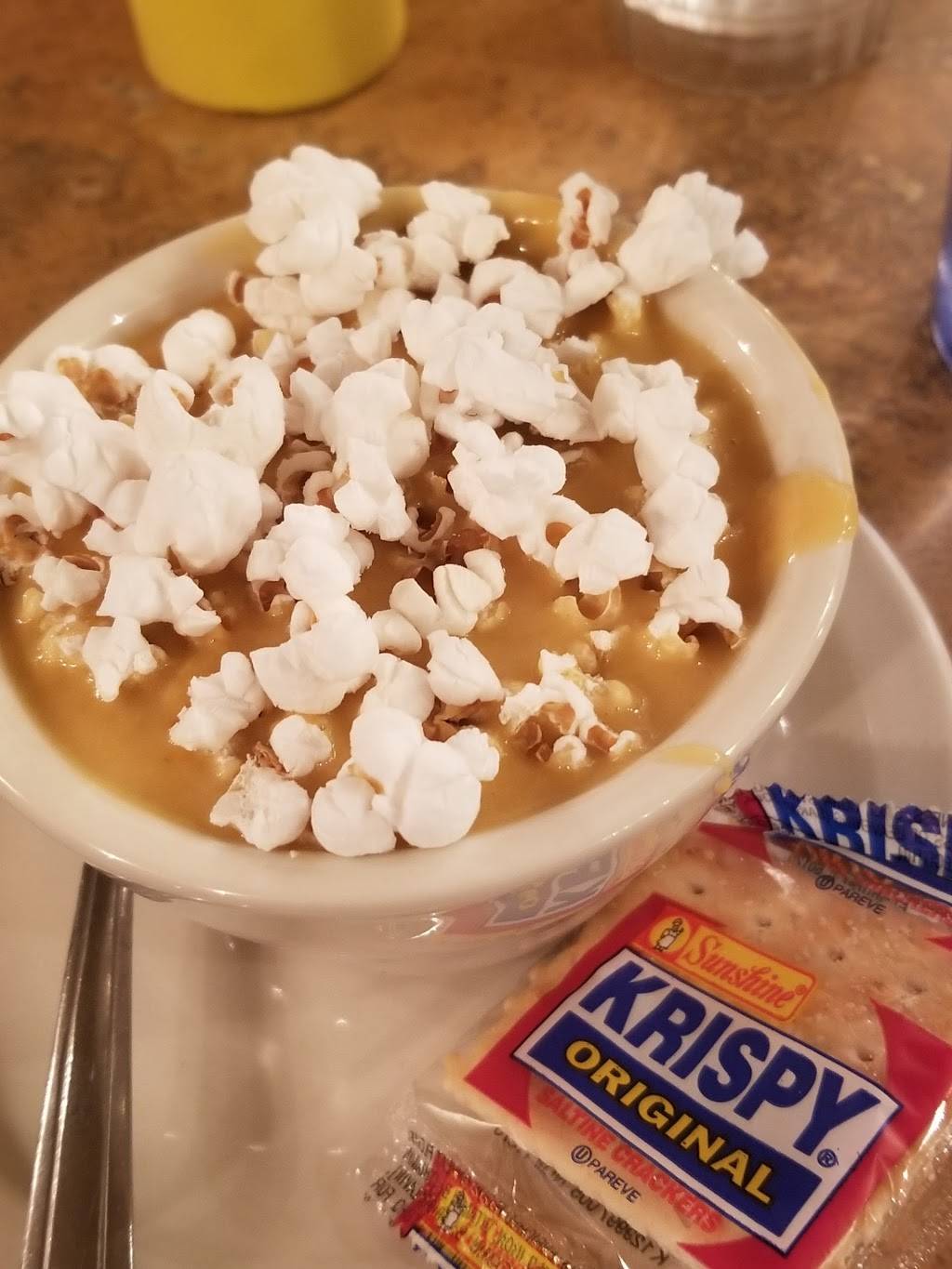 The Beer Cheese Bar and Grill | restaurant | 2 S Main St, Rice Lake, WI 54868, USA | 7152342527 OR +1 715-234-2527