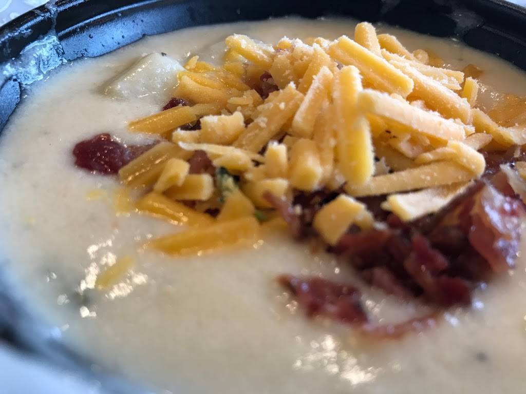 Chicken Salad Chick | restaurant | 1128 Vann Dr, Jackson, TN 38305, USA | 7312014734 OR +1 731-201-4734