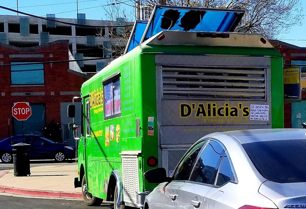 D’Alicias Taqueria | restaurant | Hollis Street and, 61st St, Emeryville, CA 94608, USA | 5104691717 OR +1 510-469-1717