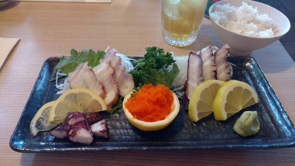 Yoshinos Japanese Restaurant | restaurant | 1790 W Washington St, San Diego, CA 92103, USA | 6192952232 OR +1 619-295-2232