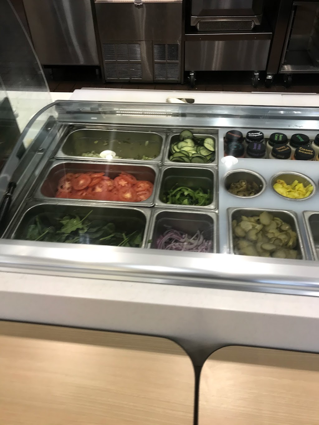 Lucky Dog | restaurant | 7151 16th St, Berwyn, IL 60402, USA | 7087490330 OR +1 708-749-0330