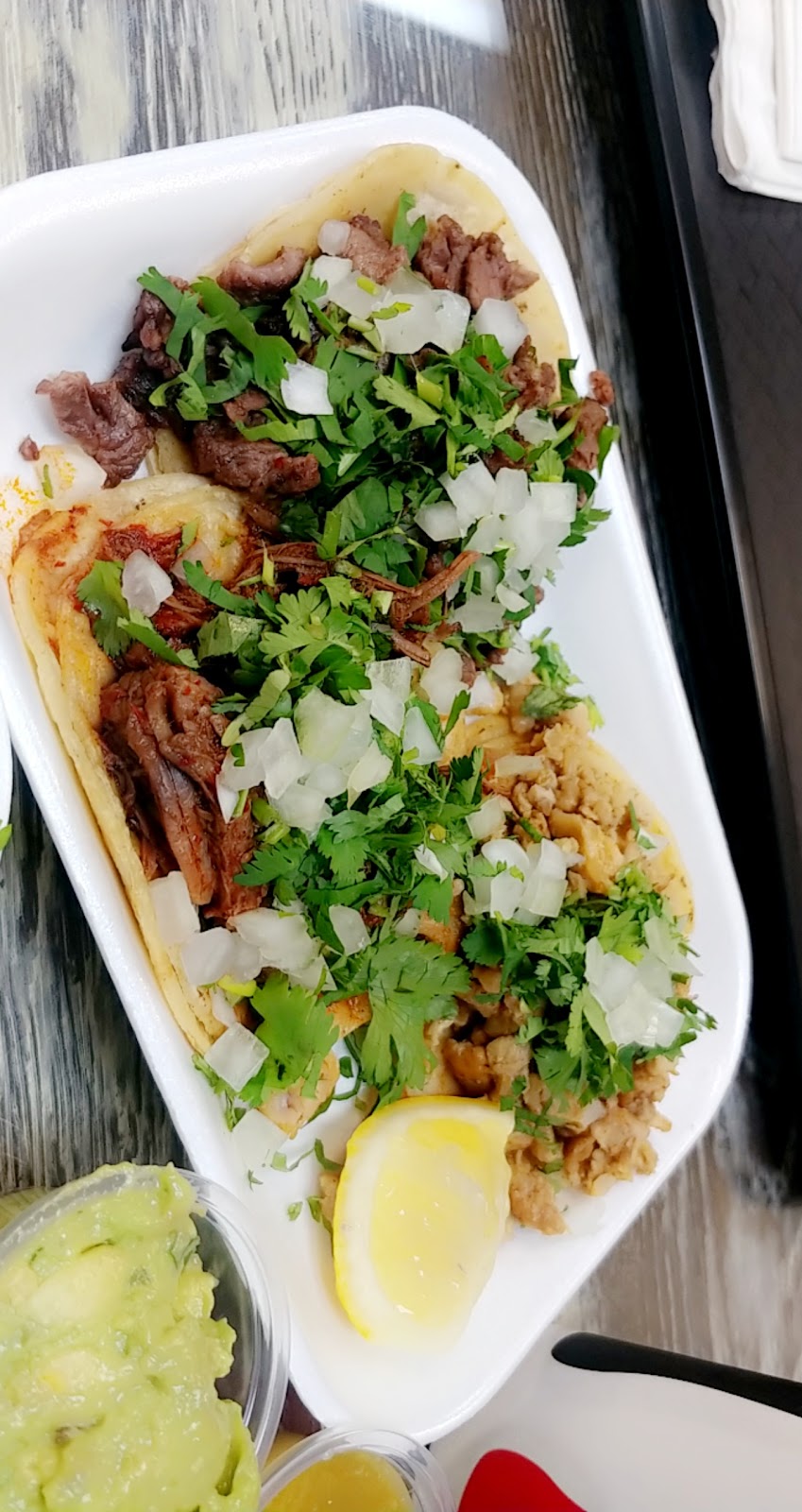 Compas Tacos LLC | restaurant | 16738 Lakeshore Dr Suite C, Lake Elsinore, CA 92530, USA | 9515026527 OR +1 951-502-6527