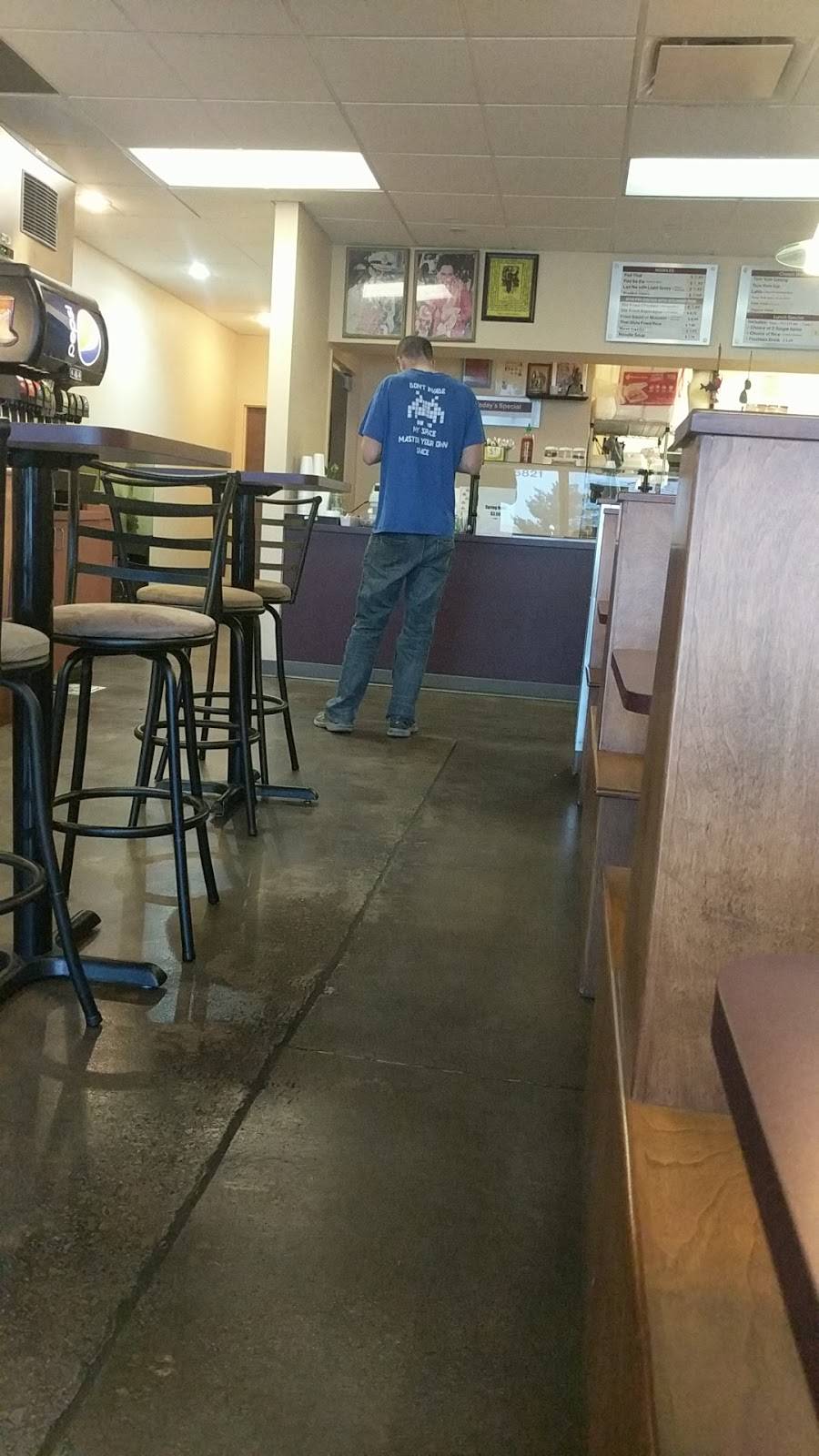 The Thai Guy Restaurant | restaurant | 6821 Space Village Ave, Colorado Springs, CO 80915, USA | 7195738054 OR +1 719-573-8054