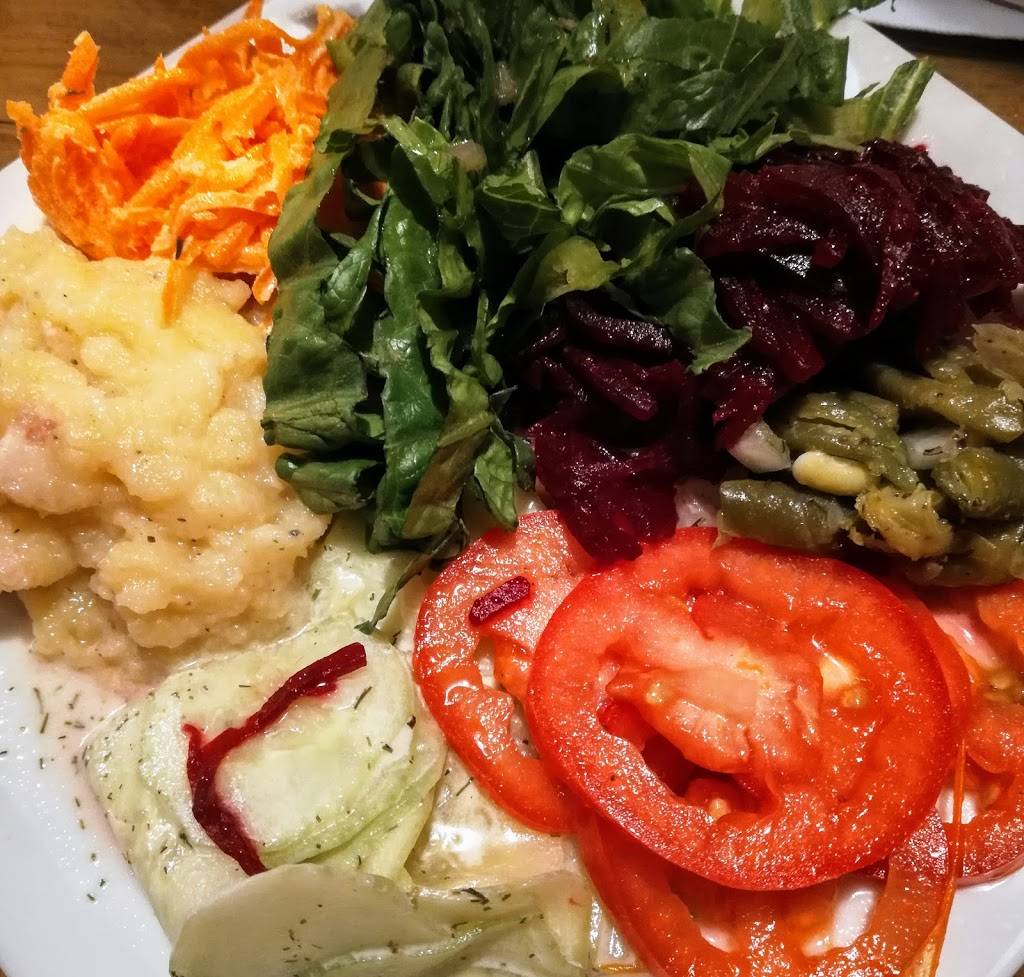 Jägerstüble German Cuisine | restaurant | 1977 E Bay Dr, Largo, FL 33771, USA | 7275861980 OR +1 727-586-1980