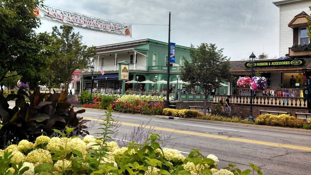 Tiffanys Food & Spirits | meal takeaway | 656 S Main St, Frankenmuth, MI 48734, USA | 9896526881 OR +1 989-652-6881