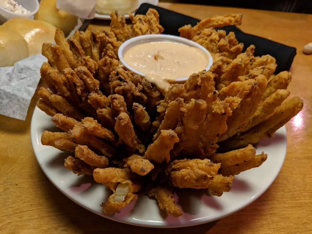 Texas Roadhouse | restaurant | 8051 N NW Roanridge Rd, Kansas City, MO 64151, USA | 8167417427 OR +1 816-741-7427