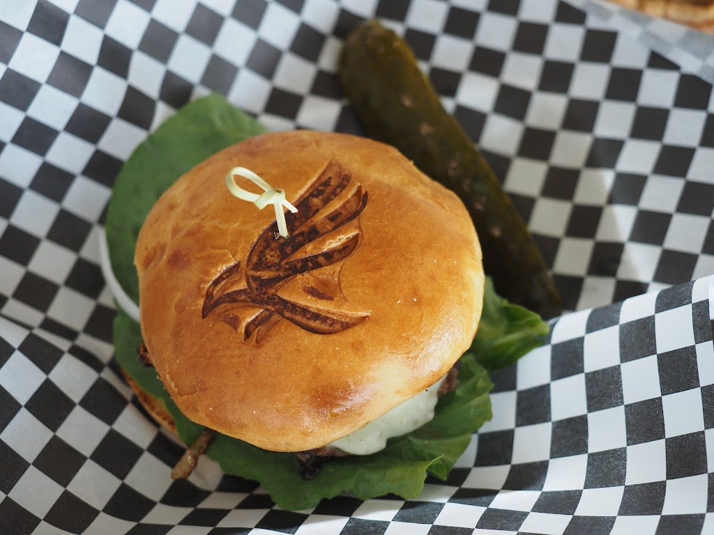 The Grill at Eaglewood | restaurant | 1110 E Eaglewood Dr, North Salt Lake, UT 84054, USA | 8013358689 OR +1 801-335-8689