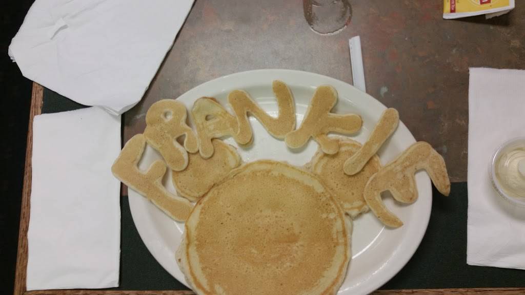 Johns family restaurant | restaurant | 1065 N Church St, Hazleton, PA 18202, USA | 5704558133 OR +1 570-455-8133