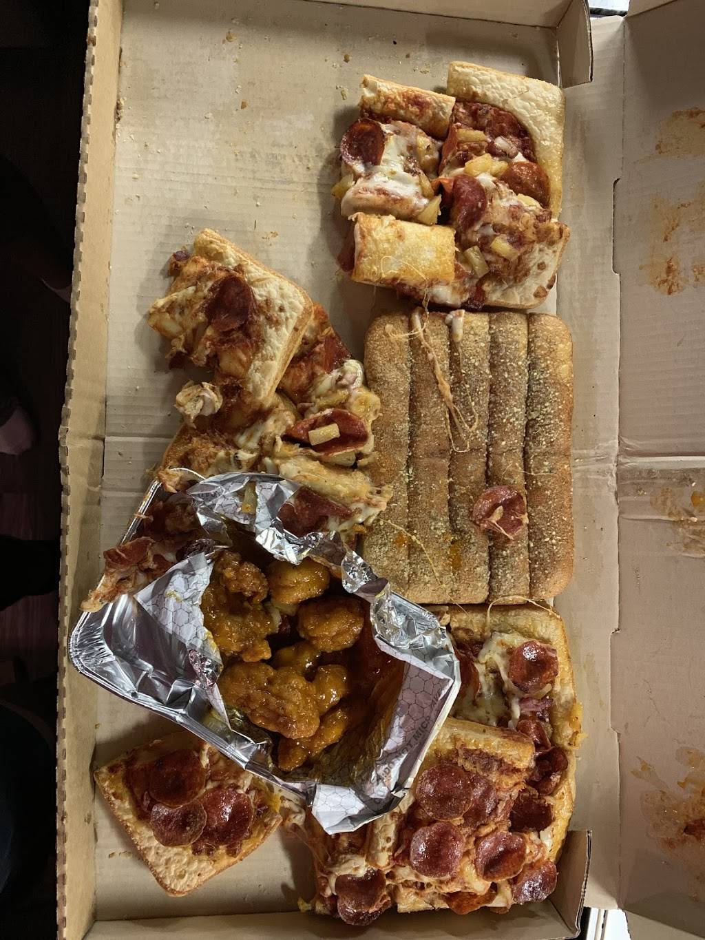 Pizza Hut | restaurant | 4650 Farm to Market 1626 #100, Kyle, TX 78640, USA | 5122565980 OR +1 512-256-5980