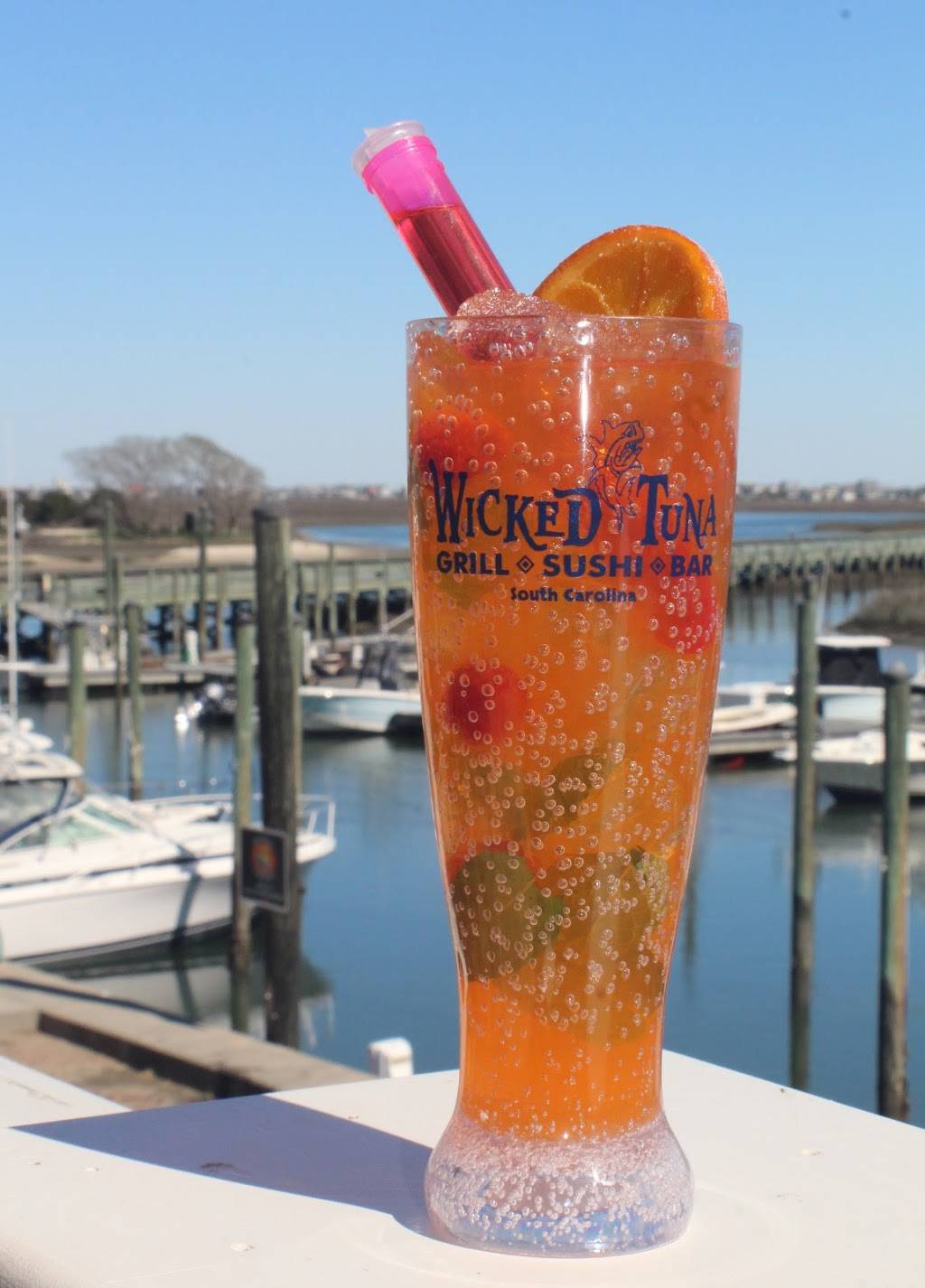 Wicked Tuna @ 2nd Avenue Pier | restaurant | 110 N Ocean Blvd, Myrtle Beach, SC 29577, USA | 8437122430 OR +1 843-712-2430
