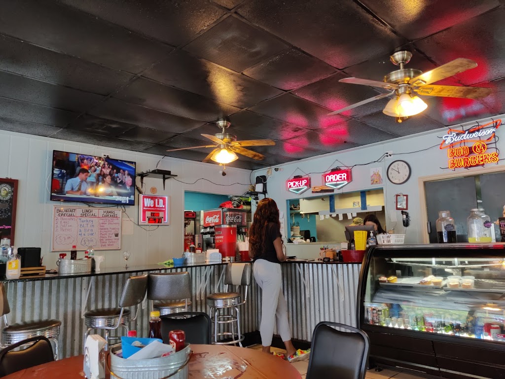 Woodchucks Cafe Inc | cafe | 2520 W Tharpe St, Tallahassee, FL 32303, USA | 8502249766 OR +1 850-224-9766