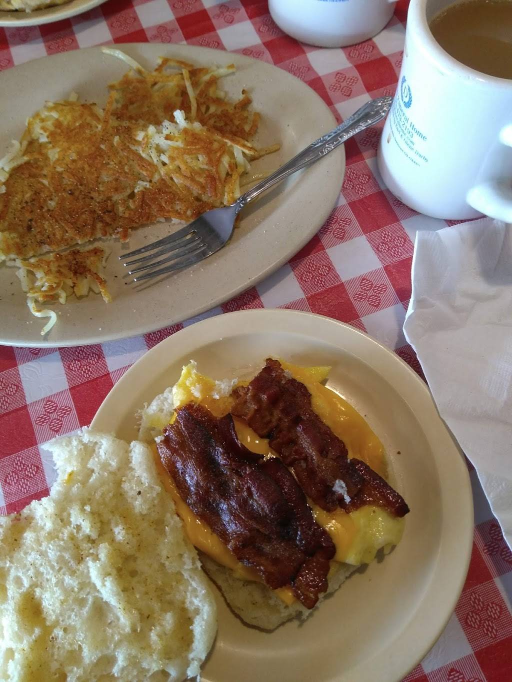 New Georgian Hills Restaurant | restaurant | 69 Waleska St, Canton, GA 30114, USA | 7704798311 OR +1 770-479-8311