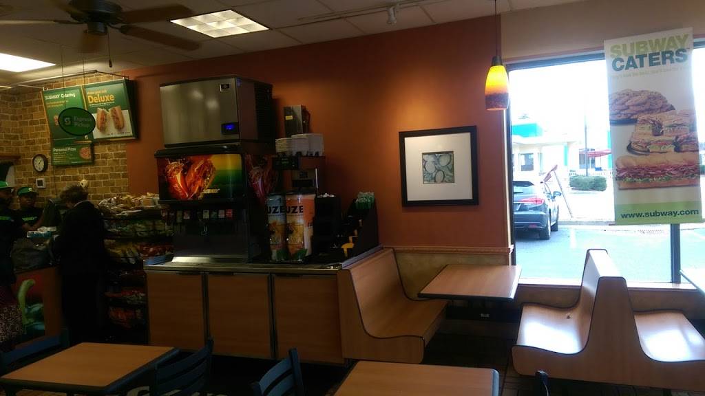 Subway | restaurant | 758 J Clyde Morris Blvd, Newport News, VA 23601, USA | 7575918670 OR +1 757-591-8670