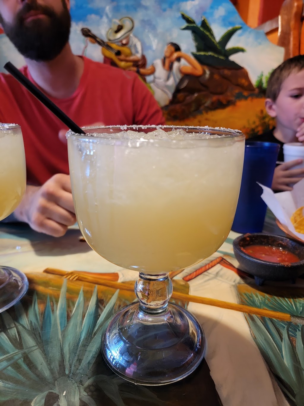 El Tapatio | restaurant | 393 E 2nd St, Parachute, CO 81635, USA | 9702857508 OR +1 970-285-7508