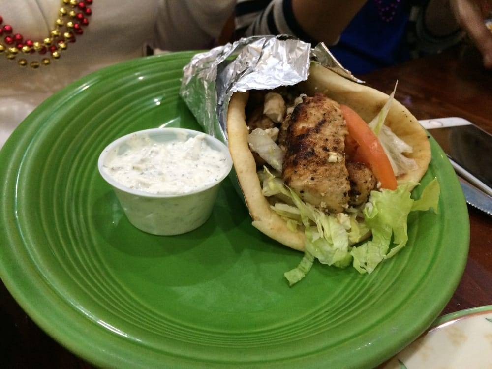 Delias Pizzeria and Grille | restaurant | 128 Edds Ln, Sterling, VA 20165, USA | 7034441661 OR +1 703-444-1661