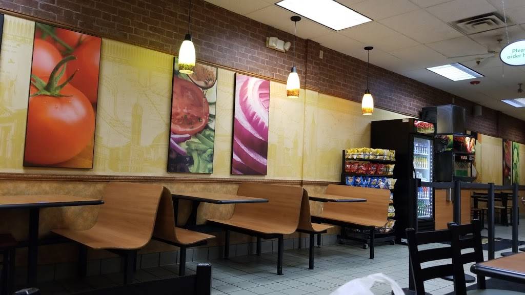 Subway | restaurant | 1100 Jefferson Rd, Rochester, NY 14623, USA | 5854245630 OR +1 585-424-5630