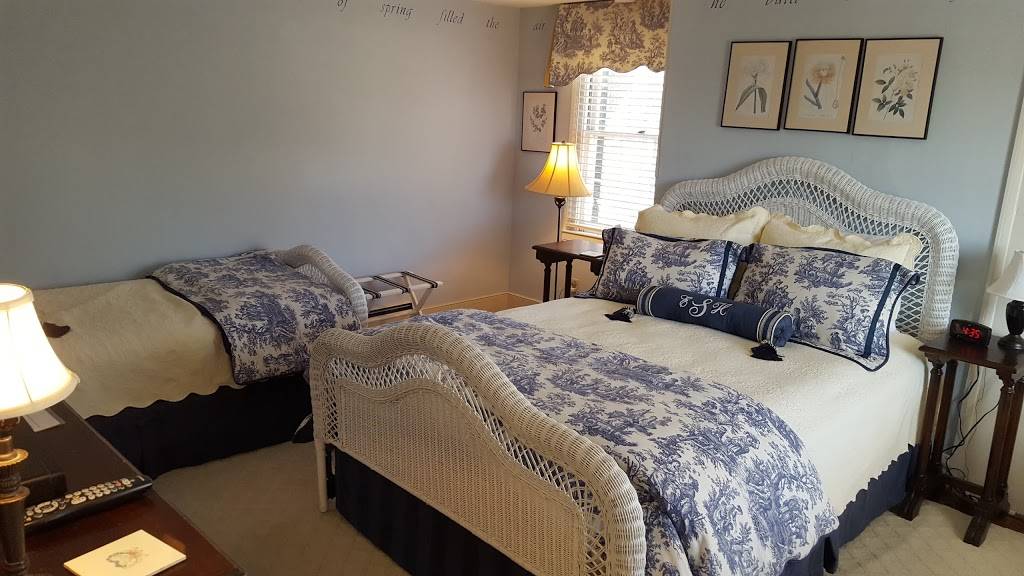 Ellis Sanders House | restaurant | 1285 Sidney St, Nauvoo, IL 62354, USA | 2174532444 OR +1 217-453-2444