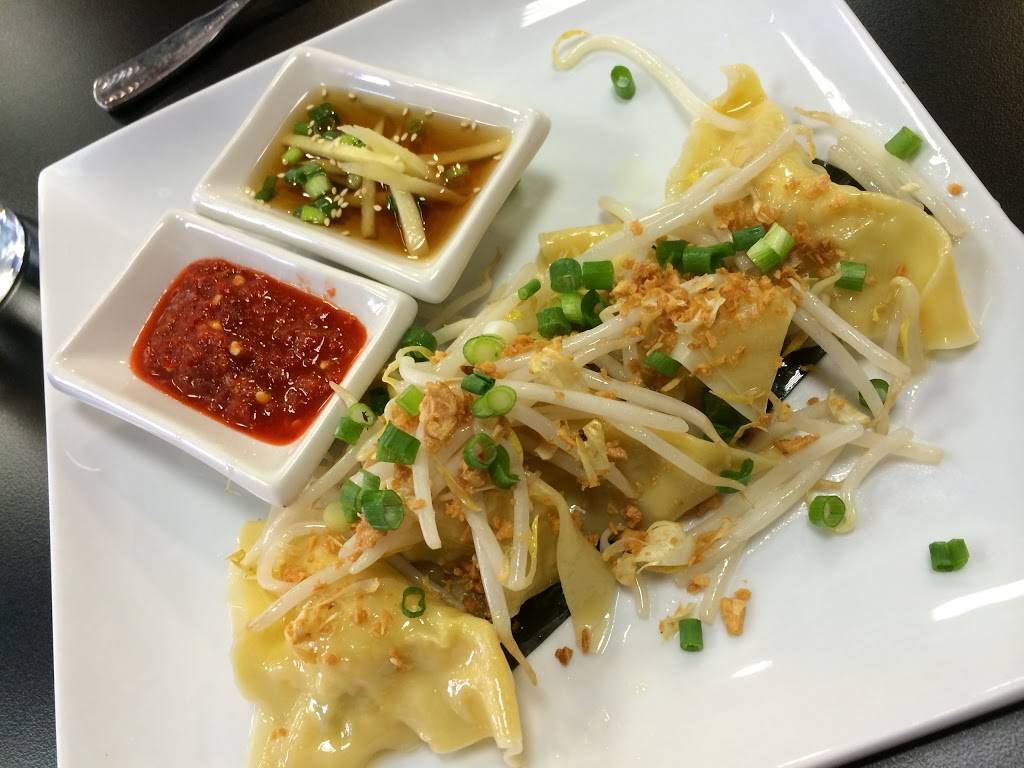 David Wong’s Pan Asian | restaurant | 2980 S Durango Dr # 101, Las Vegas, NV 89117, USA | 7026297464 OR +1 702-629-7464