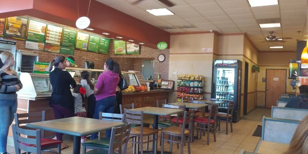 Subway | restaurant | Casa Banco Shopping Center, 5020 N 35th Ave Suite 102, Phoenix, AZ 85017, USA | 6022420067 OR +1 602-242-0067