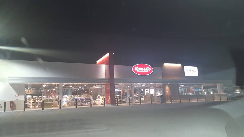 Kum & Go | meal takeaway | 822 1st Ave, Coralville, IA 52241, USA | 3193513771 OR +1 319-351-3771