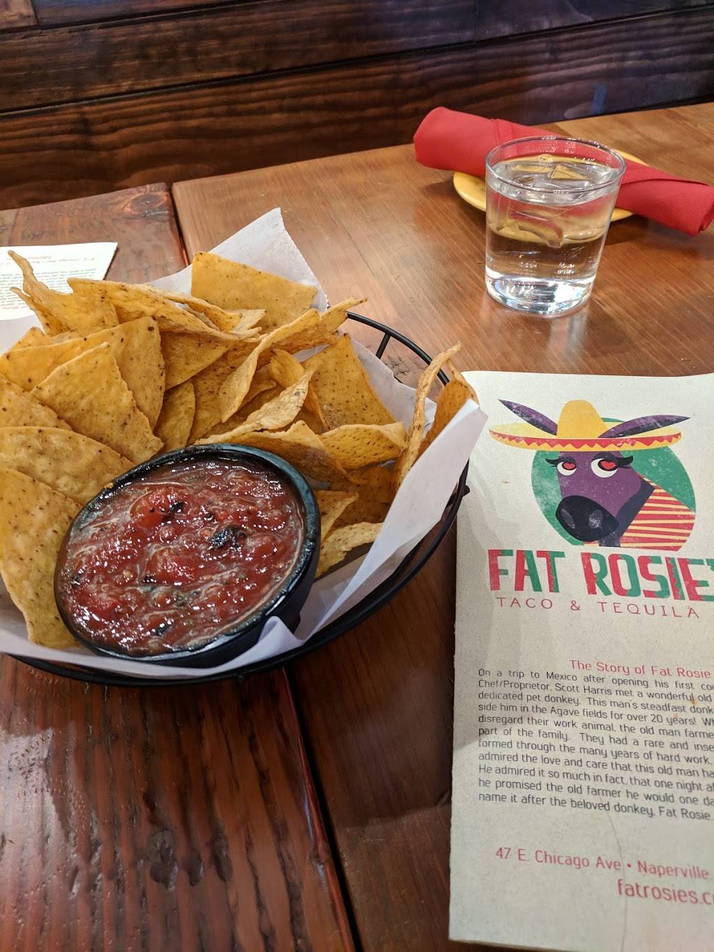 Fat Rosies | restaurant | 47 E Chicago Ave, Naperville, IL 60540, USA | 6303280060 OR +1 630-328-0060