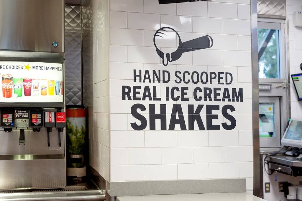 Carls Jr. | restaurant | 8120 S Houghton Rd, Tucson, AZ 85747, USA | 5206631020 OR +1 520-663-1020