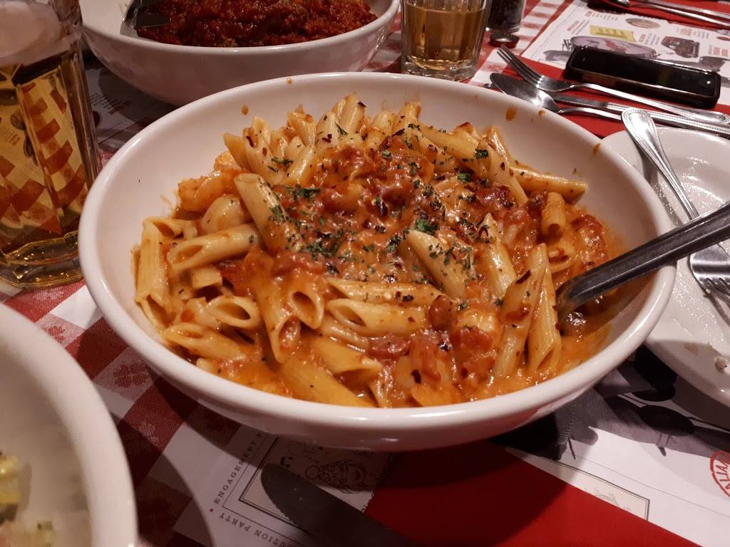 Buca di Beppo Italian Restaurant | restaurant | 23575 Detroit Rd, Westlake, OH 44145, USA | 4403562276 OR +1 440-356-2276