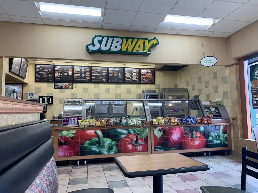 Subway Restaurants | restaurant | 11650 Courthouse Blvd, Inver Grove Heights, MN 55077, USA | 6514382919 OR +1 651-438-2919