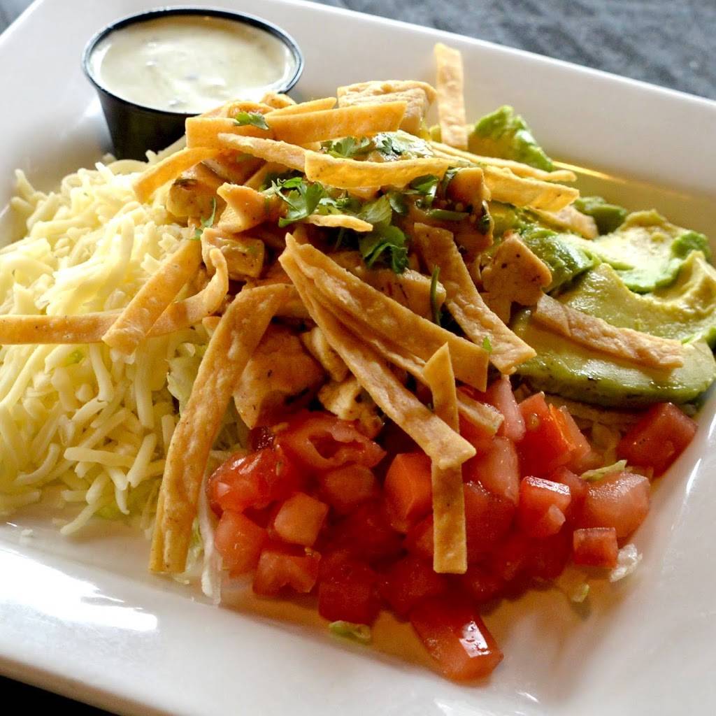 Blue Iguana Mexican Cantina | restaurant | 201 N Cody Rd, Le Claire, IA 52753, USA | 5637291015 OR +1 563-729-1015