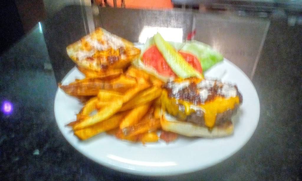 Lunch on Main Street | restaurant | 3569 Main St, College Park, GA 30337, USA | 4047619214 OR +1 404-761-9214