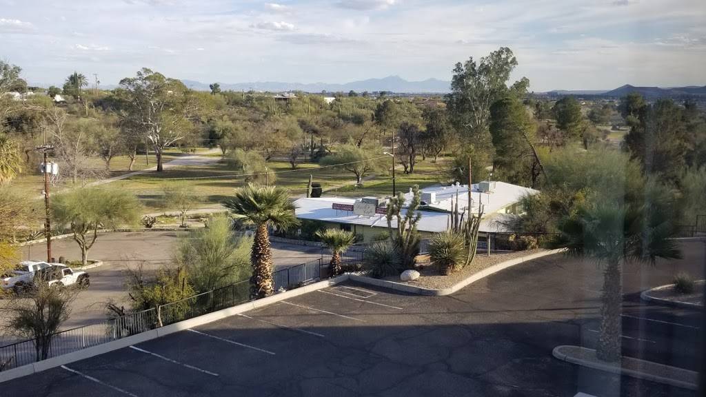 Quail Canyon Golf Club | restaurant | 5813 N Williams Dr, Tucson, AZ 85704, USA | 5208876161 OR +1 520-887-6161