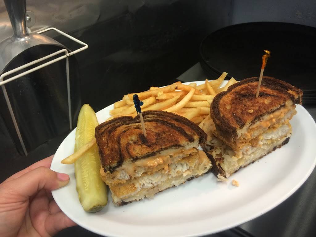 Mels Diner | restaurant | 4649 S Clyde Morris Blvd, Port Orange, FL 32129, USA | 3867885862 OR +1 386-788-5862