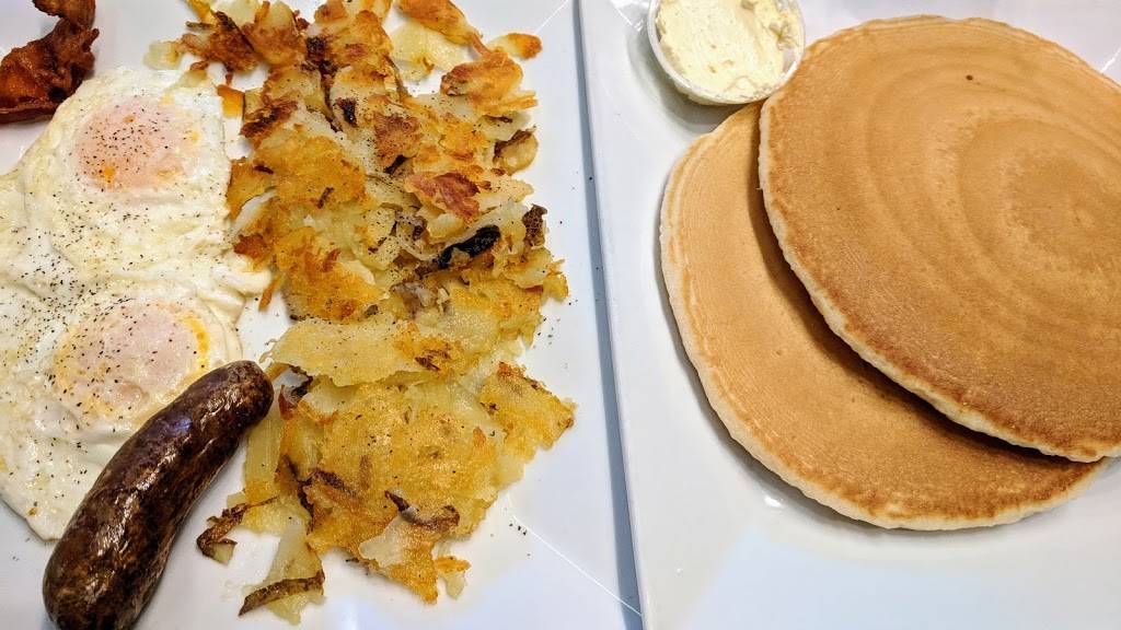 Elis Place | restaurant | 371 E Main St, Leola, PA 17540, USA | 7176613248 OR +1 717-661-3248