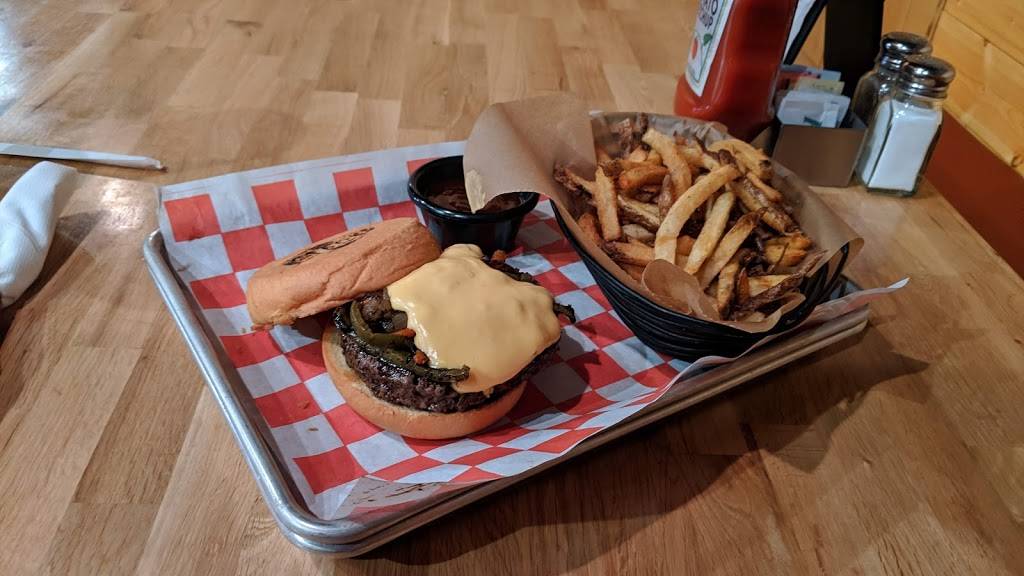 Stack Southern Bistro | restaurant | 166 1st St NE, Cleveland, TN 37311, USA | 4234733282 OR +1 423-473-3282