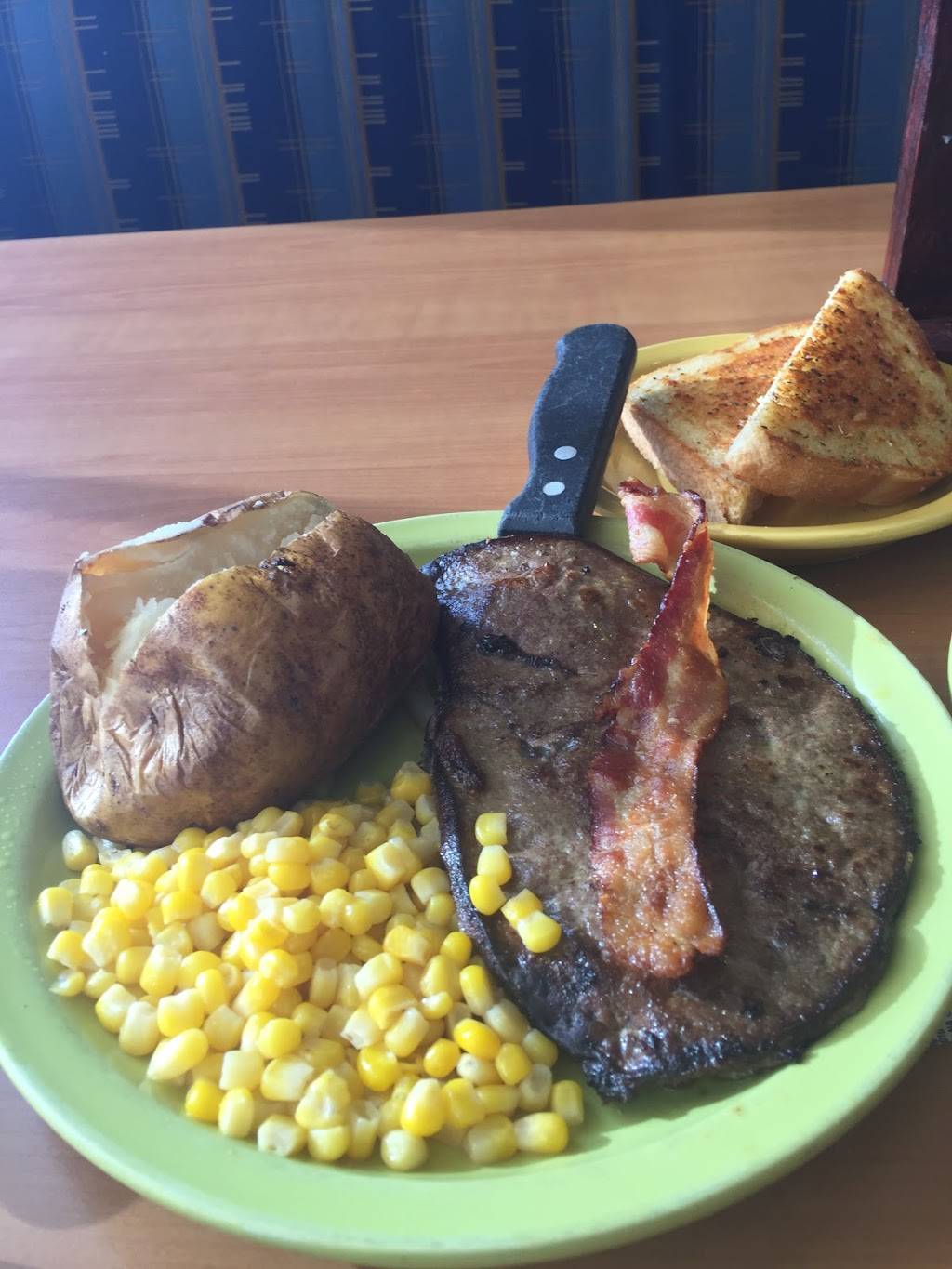 JB’s Family Restaurants | restaurant | 9889 W Bell Rd, Sun City, AZ 85351, USA | 6239723112 OR +1 623-972-3112