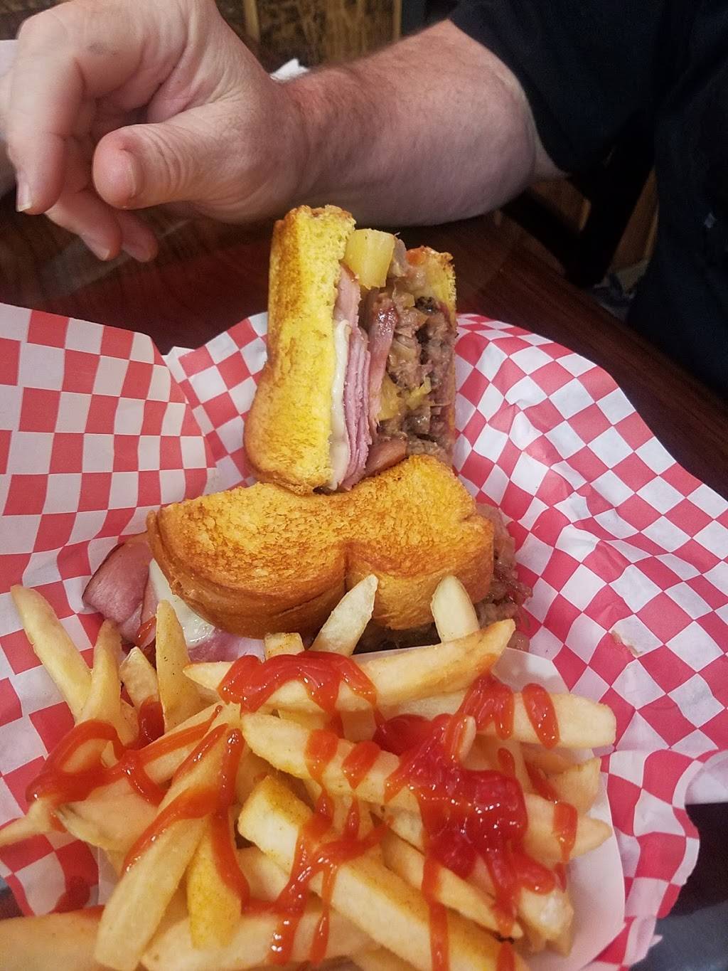 Texas Meltz | restaurant | 4604 W Sahara Ave #6, Las Vegas, NV 89102, USA | 7022021622 OR +1 702-202-1622