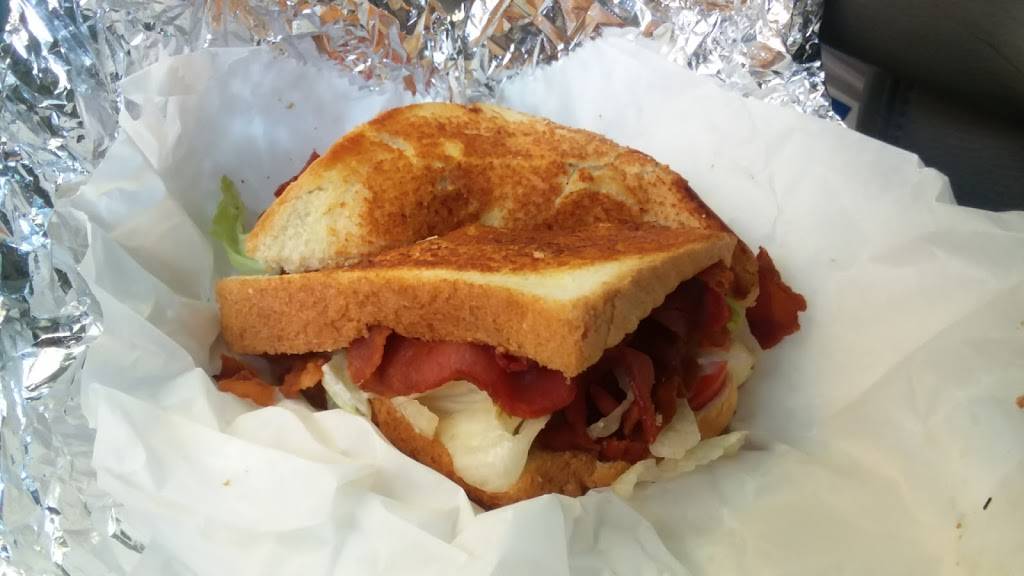 Hwy 55 Burgers Shakes & Fries | restaurant | 1900 W Arlington Blvd, Greenville, NC 27834, USA | 2522159210 OR +1 252-215-9210