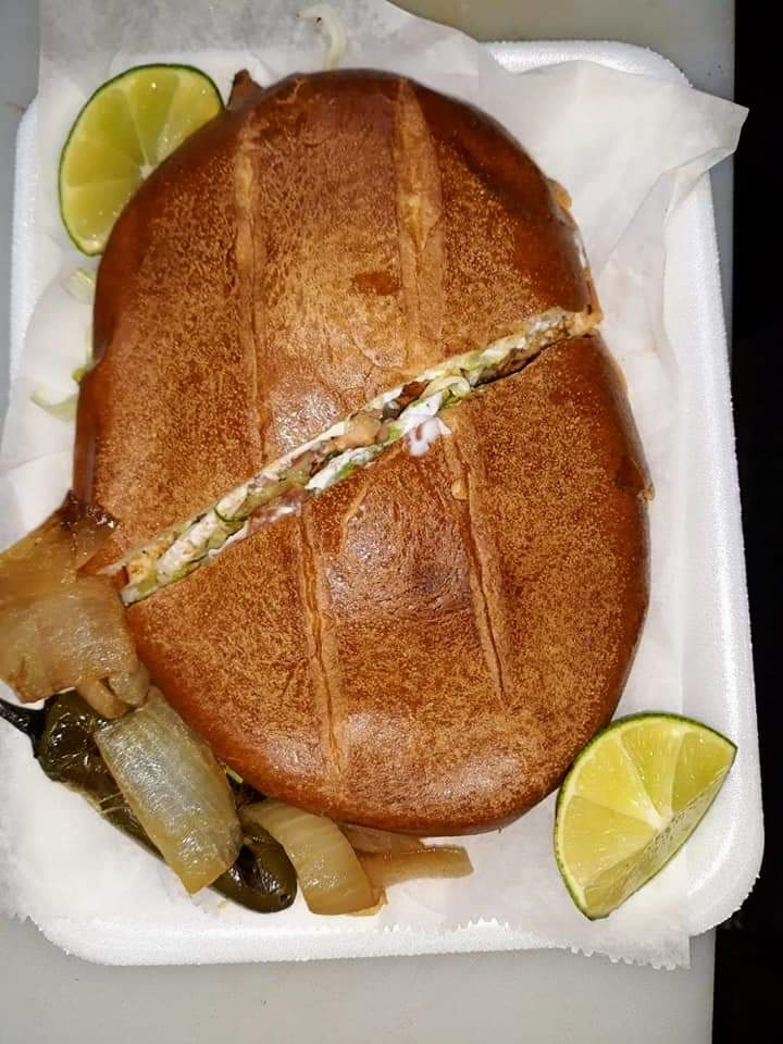 Taqueria Campechano | restaurant | 2700 W National Ave, Milwaukee, WI 53215, USA | 4146283855 OR +1 414-628-3855