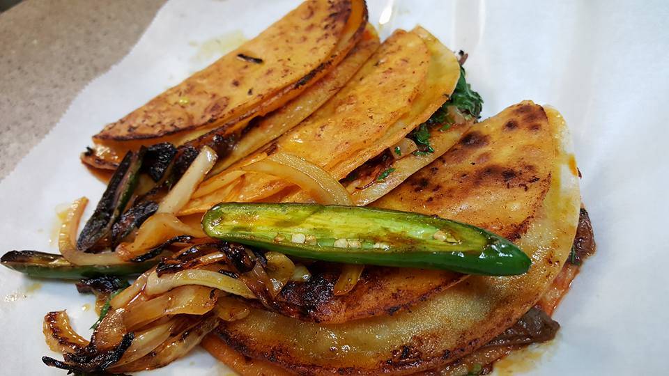 Zazon del mar | restaurant | 2386 Fruitridge Rd, Sacramento, CA 95822, USA | 9169705833 OR +1 916-970-5833