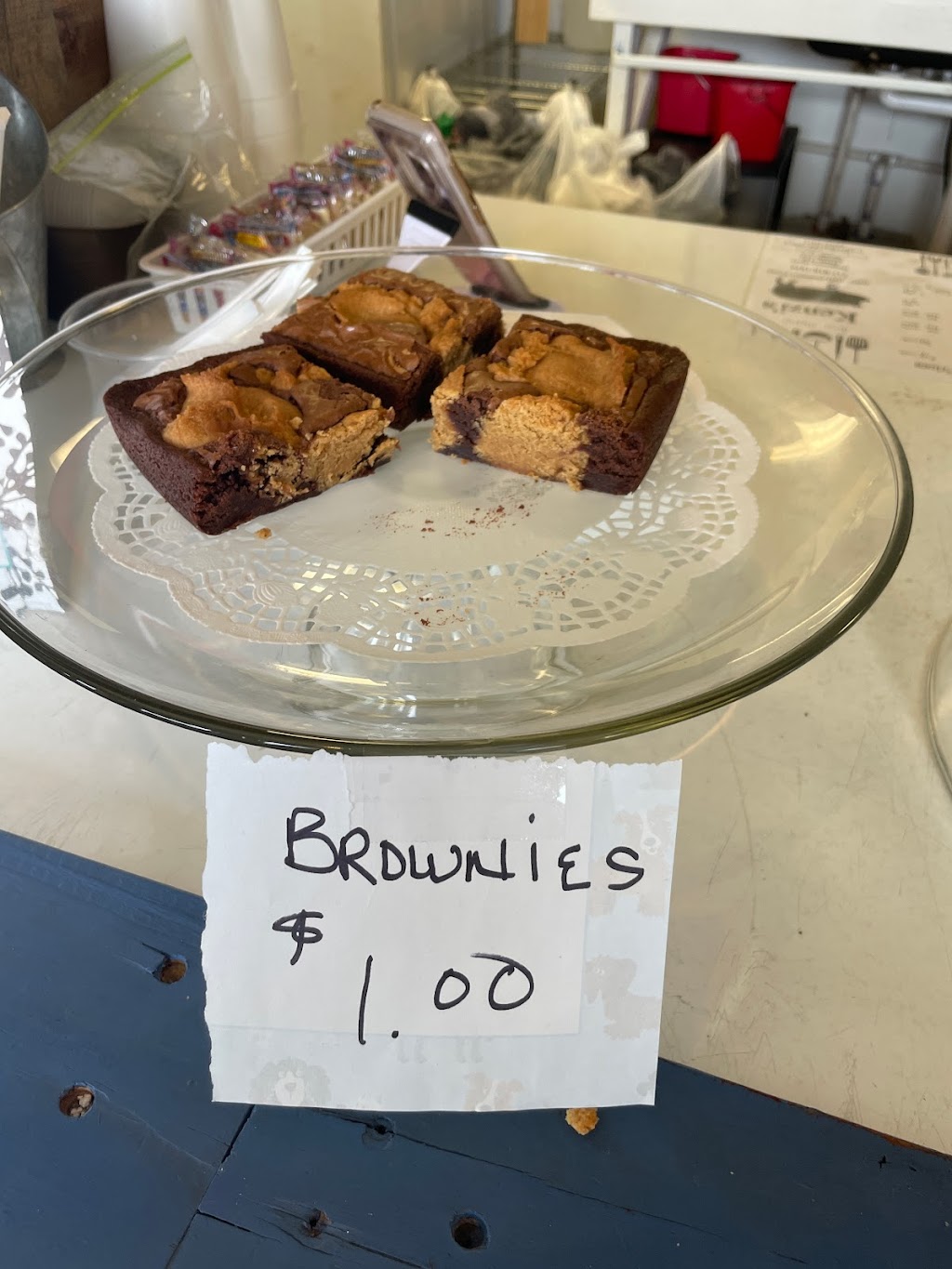 Kenzies BBQ | restaurant | 3653 Lincoln Way E Building A, Fayetteville, PA 17222, USA | 7178161574 OR +1 717-816-1574