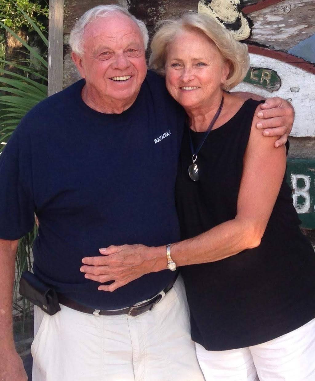 Subway | restaurant | 8717 N Knoxville Ave, Peoria, IL 61615, USA | 3096937827 OR +1 309-693-7827